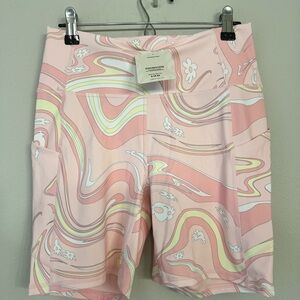 NWT Fabletics Swirl Pattern Bike Shorts